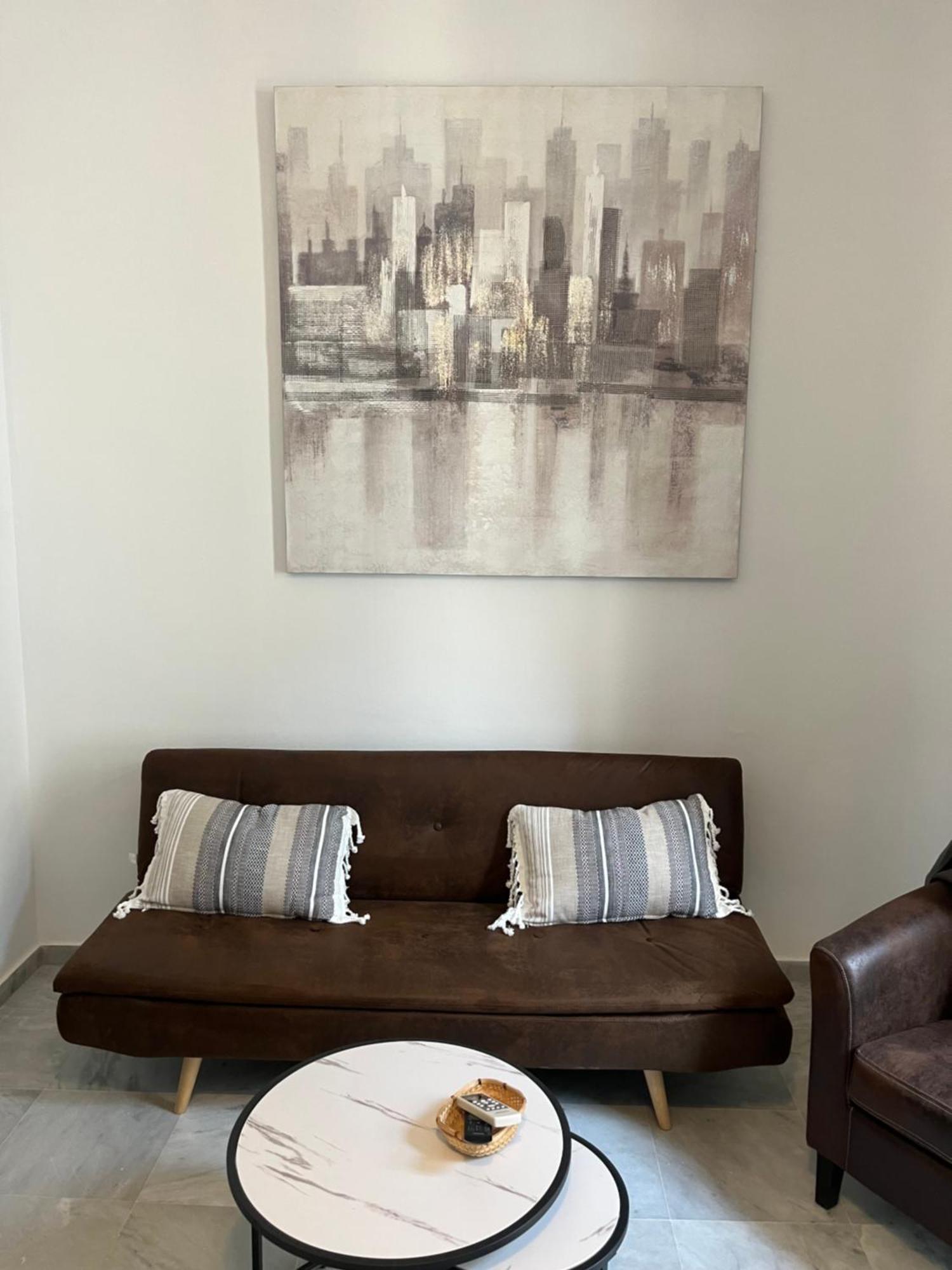 Triana Pelay Appartement *