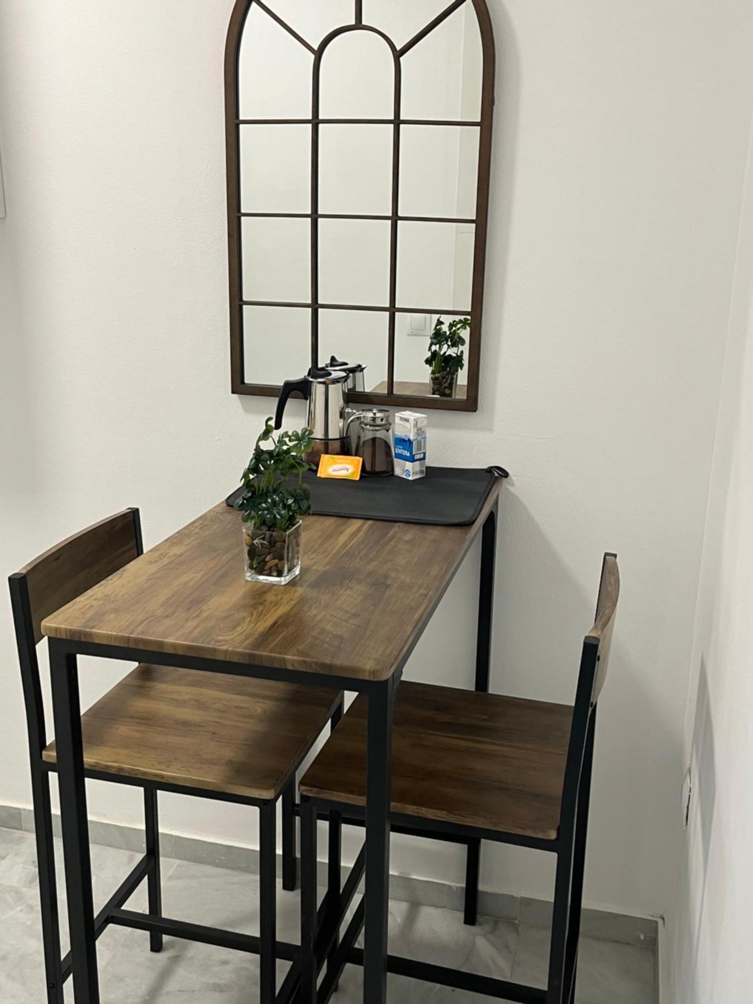 Triana Pelay Appartement *