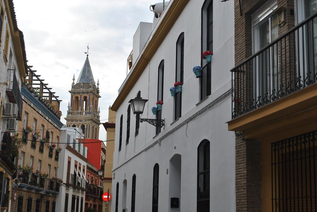 Triana Pelay Appartement *